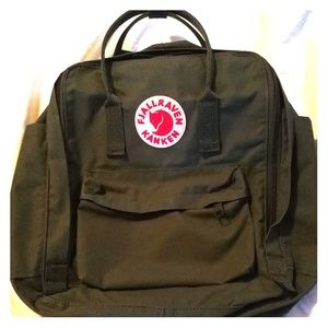 Authentic fjallraven classic kanken backpack